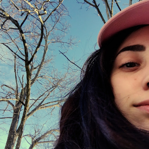 Lucy Patterson Photo 14