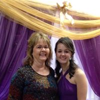 Karen Giles Photo 26