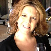 Stephanie Burroughs Photo 40