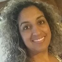 Lynn Vazquez Photo 12