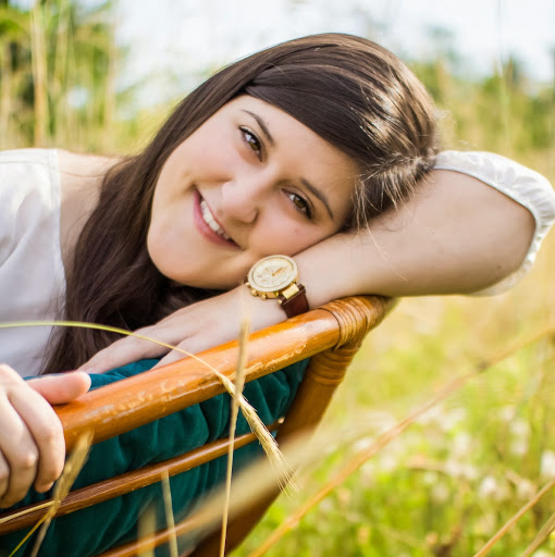 Kristy Maxwell Photo 19