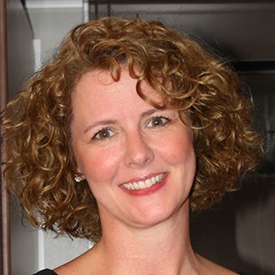 Lisa Davidson Photo 6