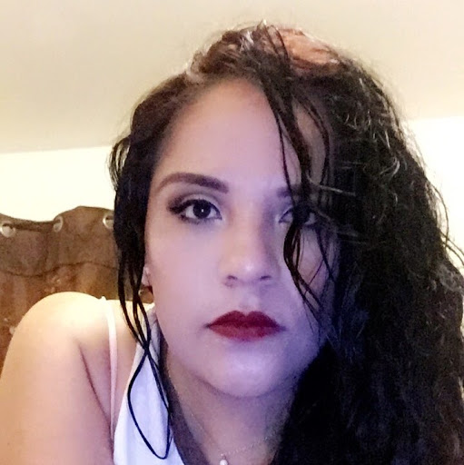 Mayra Vazquez Photo 15