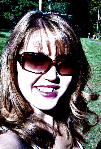 Amber Gross Photo 16