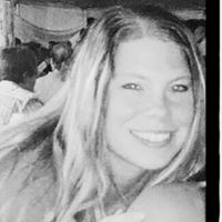 Jennifer Yount Photo 33