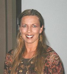 Stephanie Small Photo 25