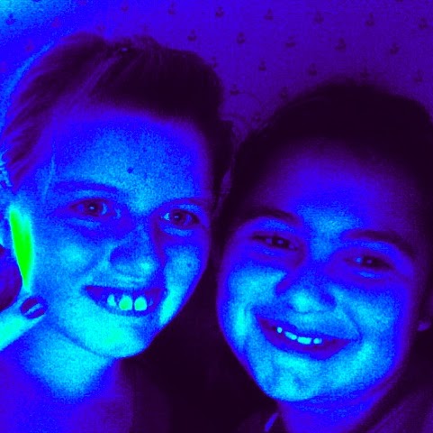 Julia Whitman Photo 15