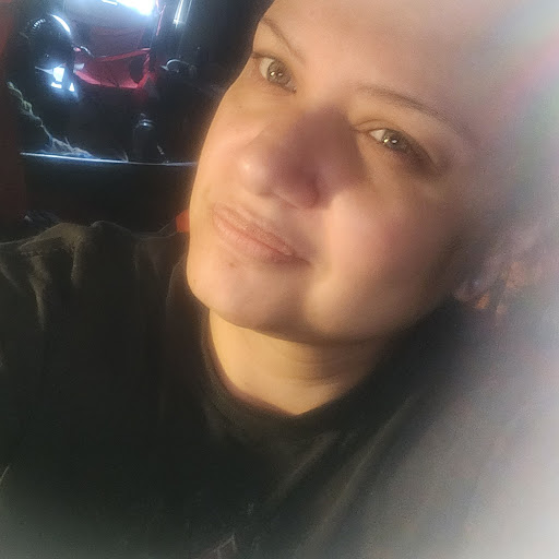 Julie Colon Photo 17