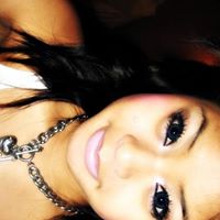 Kristen Reyes Photo 15