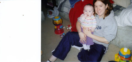 Laura Weeks Photo 24