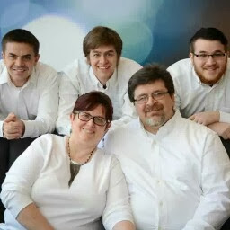 Lori Cunningham Photo 32 Lori Cunningham Photo 32