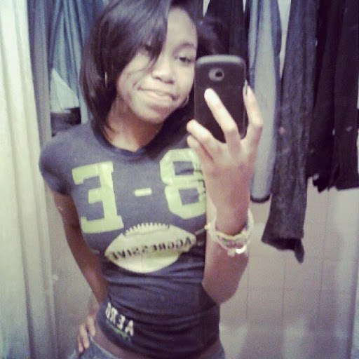 Leah Townsend Photo 17