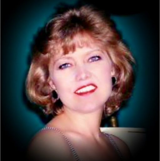 June Howell Photo 21