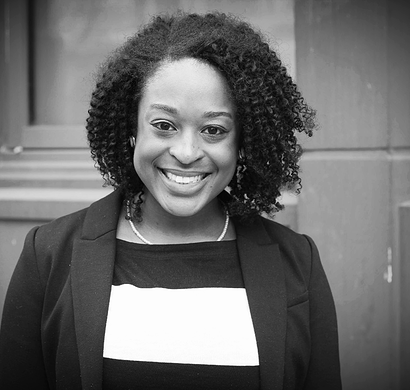 Kristen Reed Photo 32