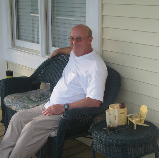 Carl Bowman Photo 17