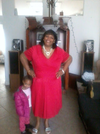 Stephanie Goins Photo 31