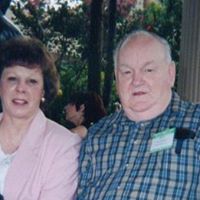 Linda Field Photo 48