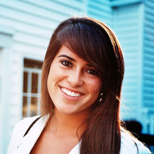 Megan Hunt Photo 20