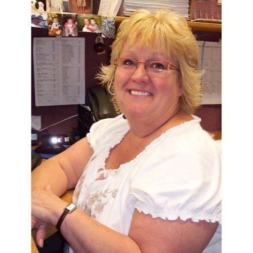 Debbie Stratton Photo 29