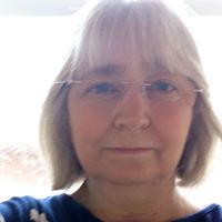 Pauline Young Photo 23