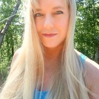 Stephanie Connor Photo 9