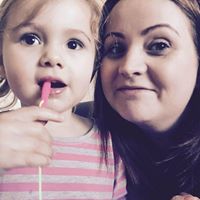 Julie Donnelly Photo 11