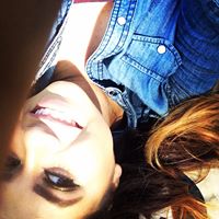 Anna Vargas Photo 42