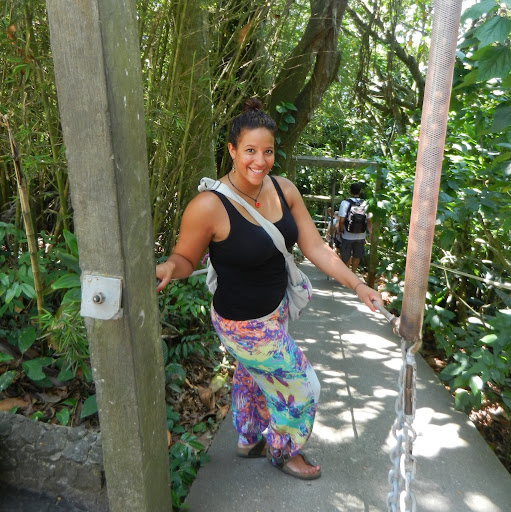 Ana Schwartz Photo 27