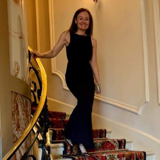 Lisa Henry Photo 43