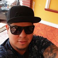 Daniel Salinas Photo 9