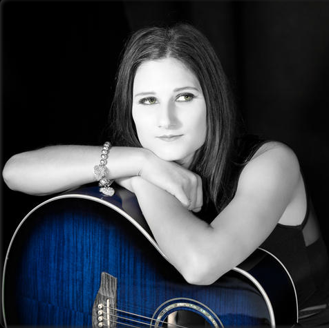 Angela Weeks Photo 30