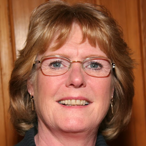 Theresa Harding Photo 5