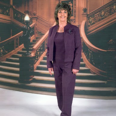 Janette Moore Photo 27