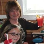 Julie Snider Photo 17