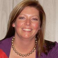 Jennifer Gonzalez Photo 28