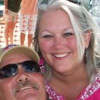 Suzanne Cross Photo 18