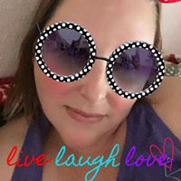 April Richardson Photo 13