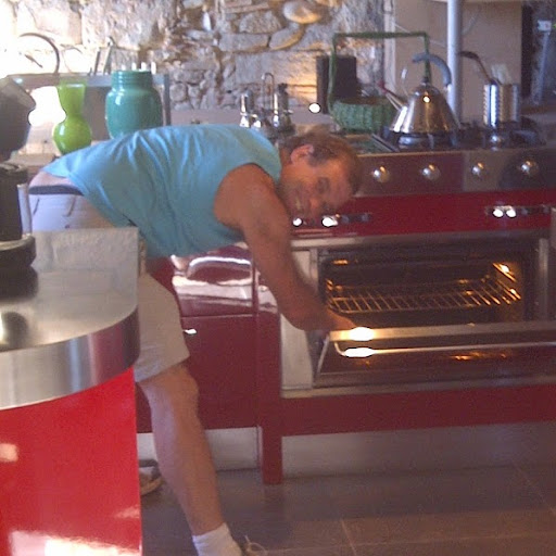 Mark Perrott Photo 11