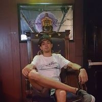 Chris Strickland Photo 9