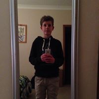Daniel Watts Photo 45