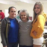 Julie Benoit Photo 17