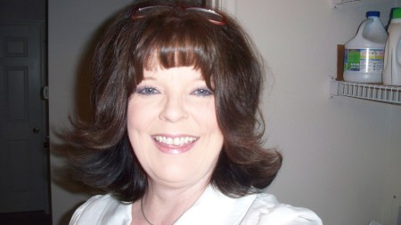Linda Carlson Photo 34