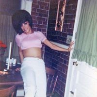 Angela Wolff Photo 20