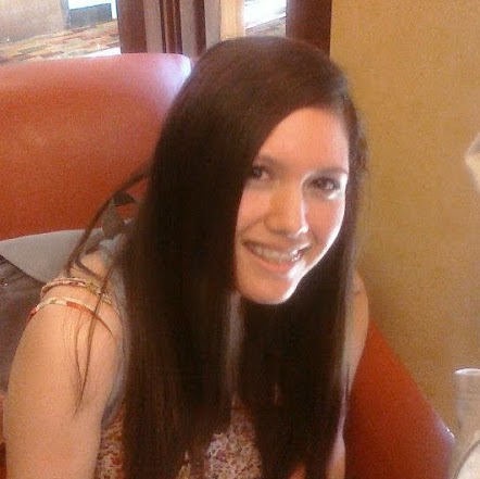 Regina Martin Photo 18