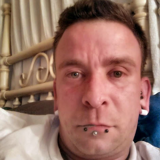 Adam Davenport Photo 46