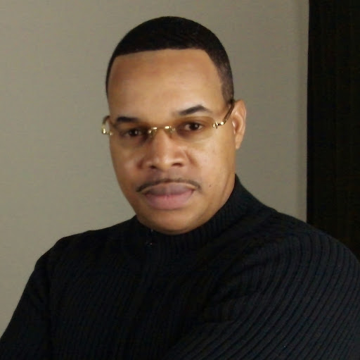 Russell Davis Photo 50