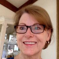 Anne Holmes Photo 18