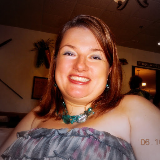 Michelle Roth Photo 12