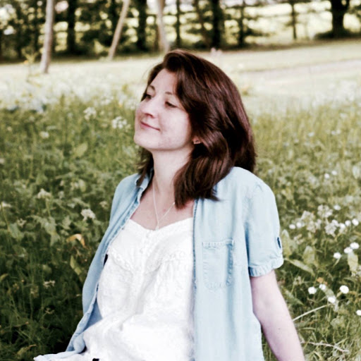Amy Whitehead Photo 39