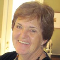 Linda Young Photo 13